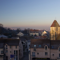 Vue panoramique d'Aubergenville au matin